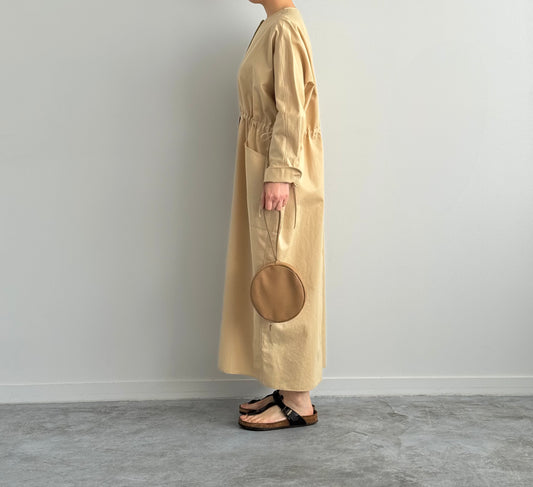 TAMBOURINE POUCH タンバリンポーチ a (アー)通販 取扱店 camel 着画