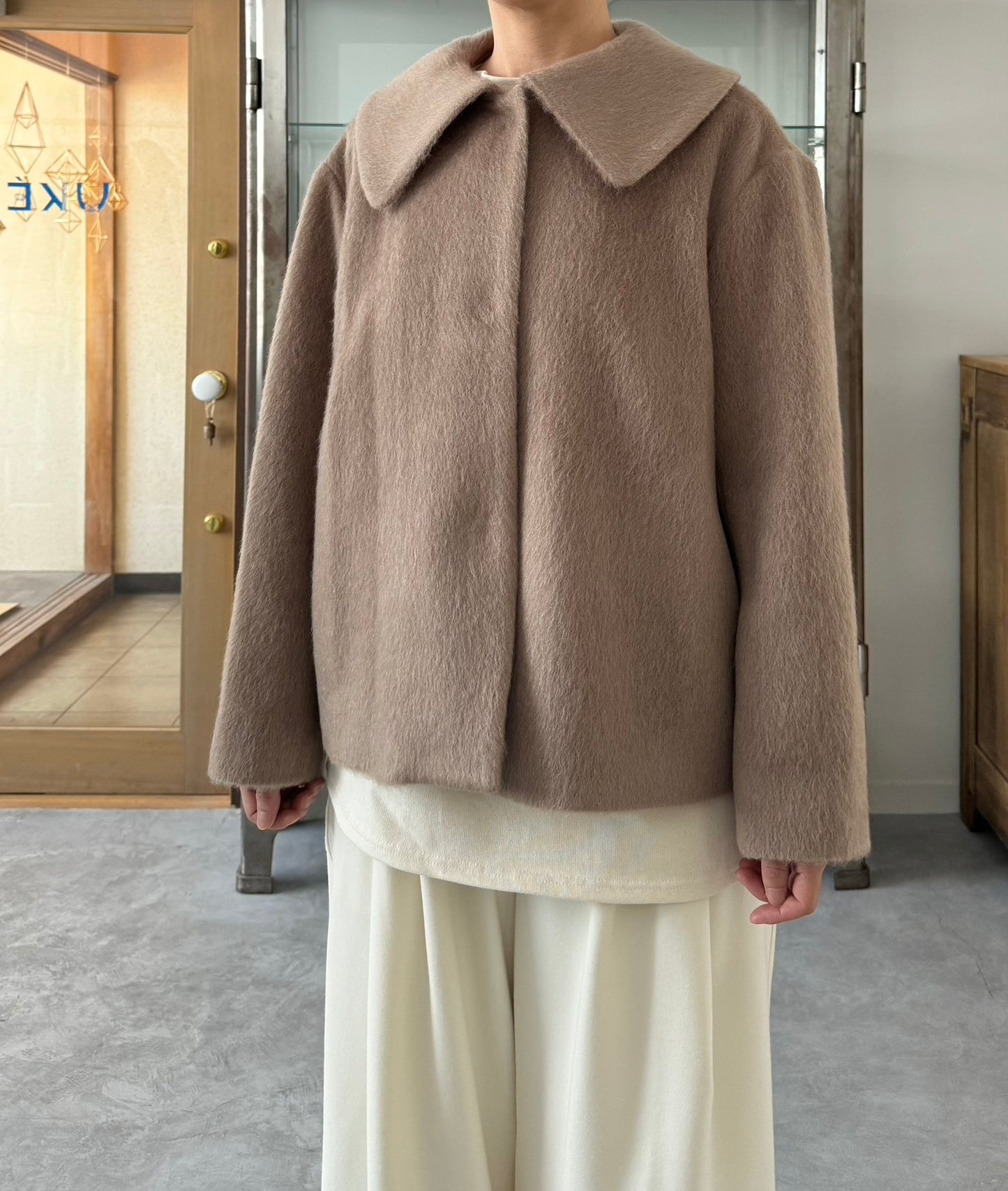 ワイドカラーショートコート Porter des boutons ポルテデブトン 通販 取扱店