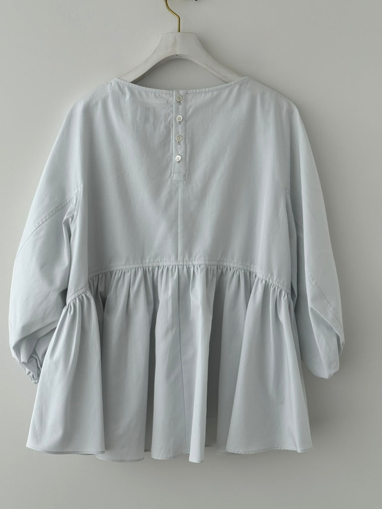 VOLUME SLEEVE GATHER PULLOVER TENNE HANDCRAFTED MODERN ブラウス 通販 取扱店