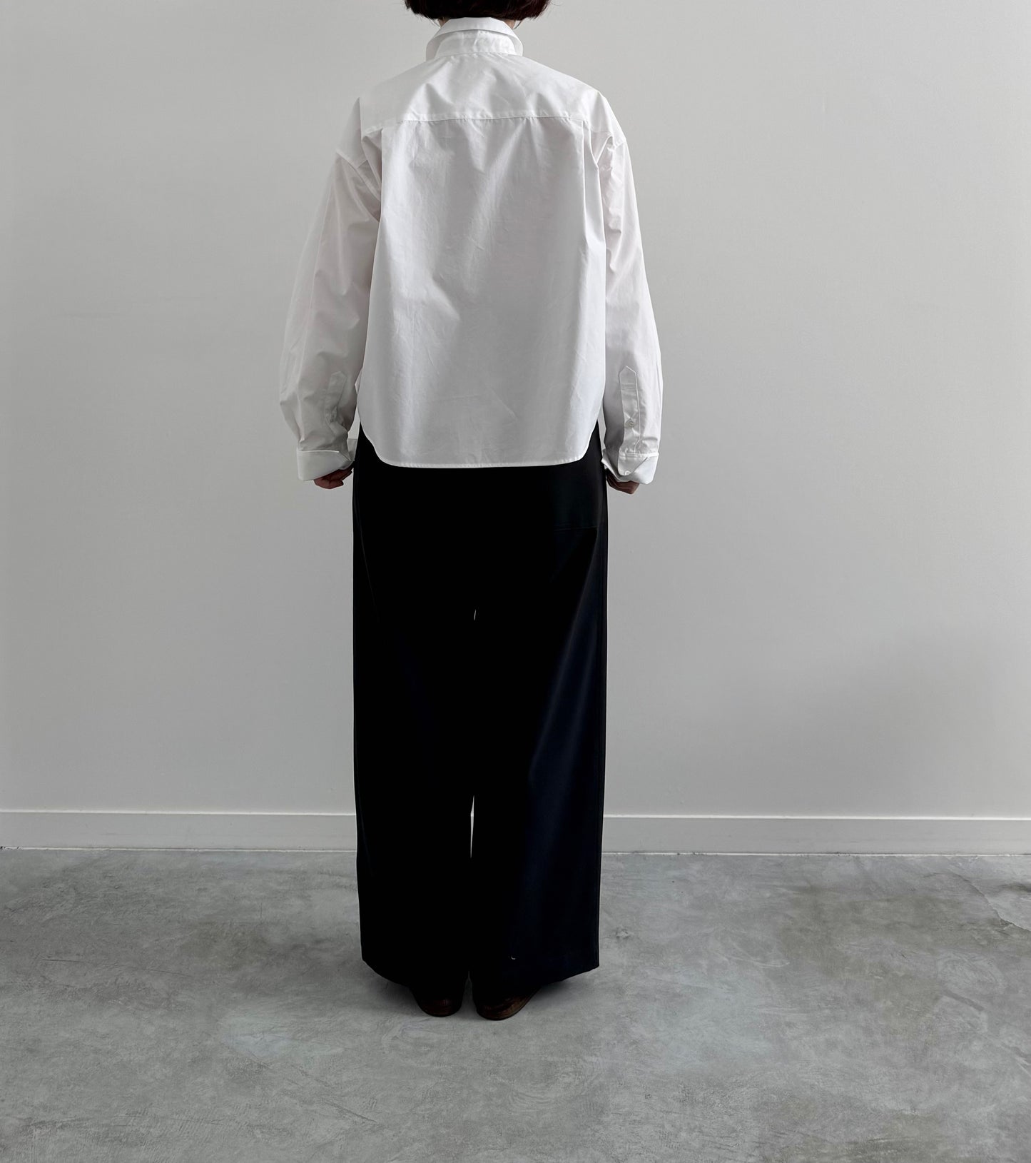 REGULAR COLLAR SHIRTS (TYPEWHITER)