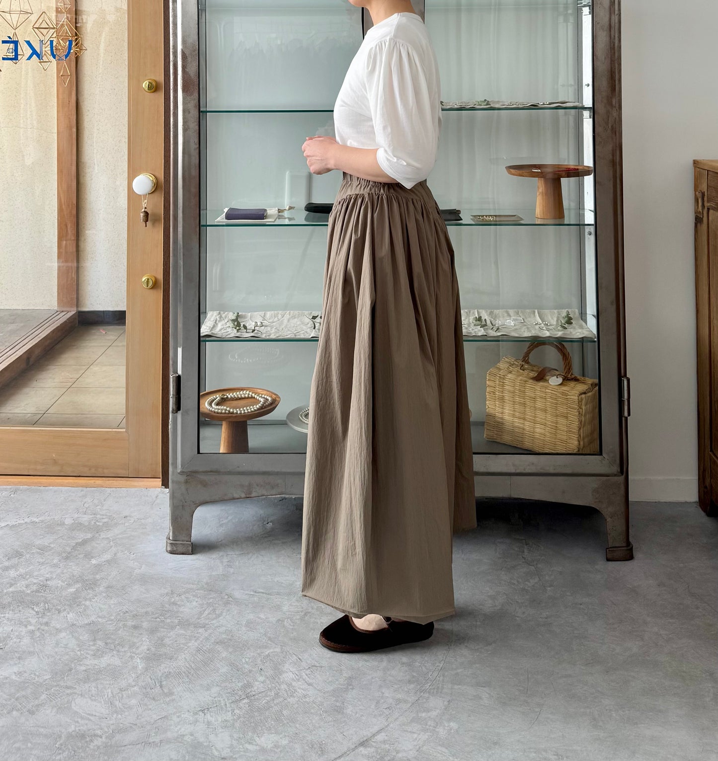 ROUND GATHER WIDE PANTS TENNE HANDCRAFTED MODERN 通販 取扱店