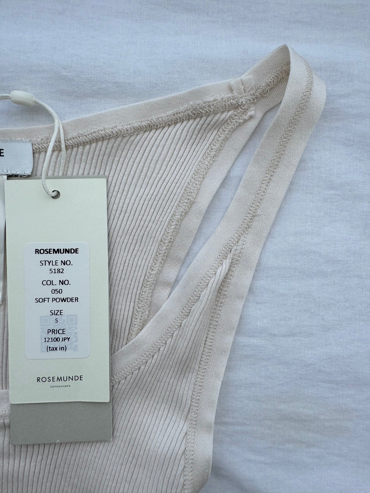 5182 SILK TOP ROSEMUNDE タンクトップ 通販 取扱店