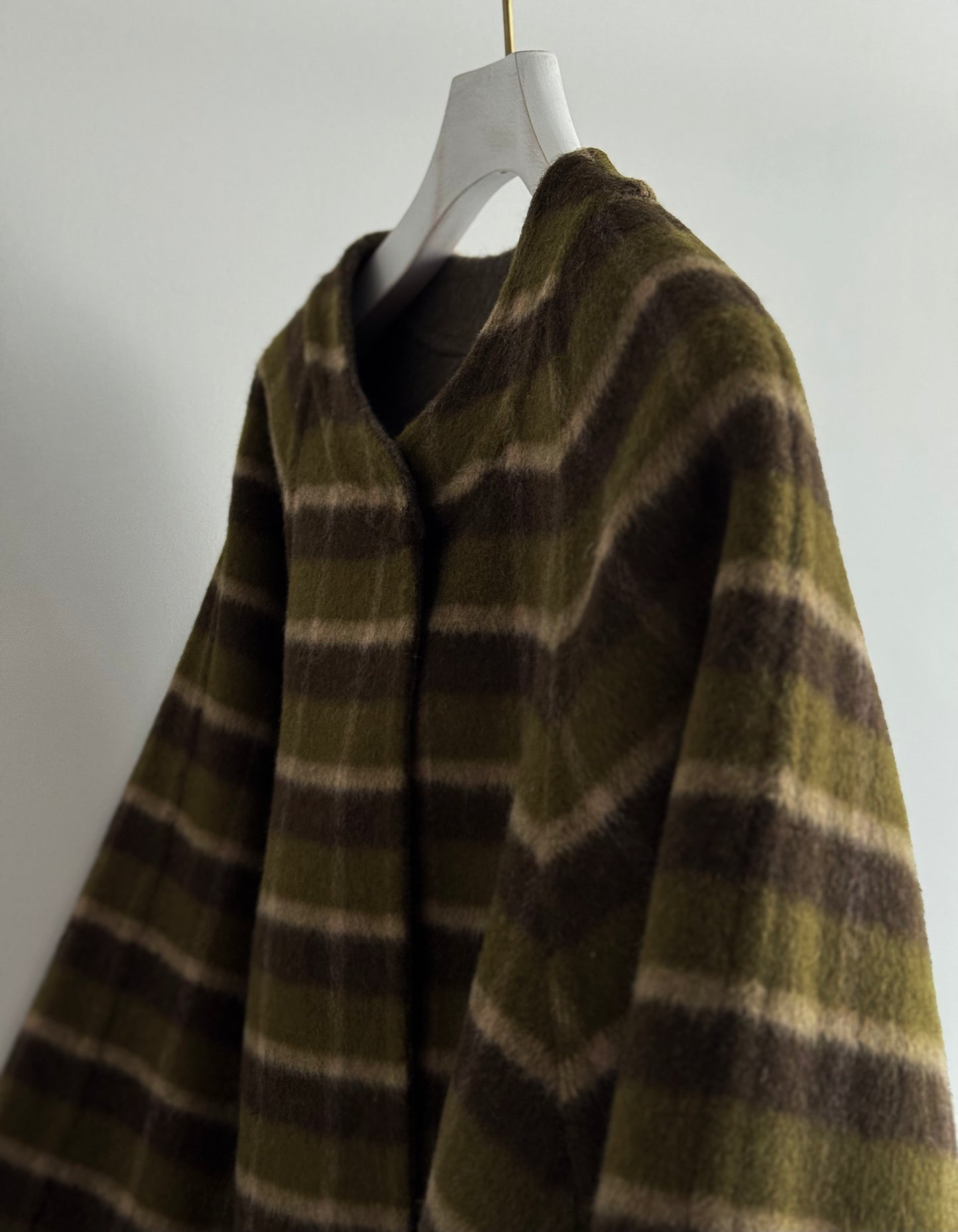 リバーシブルショートコート