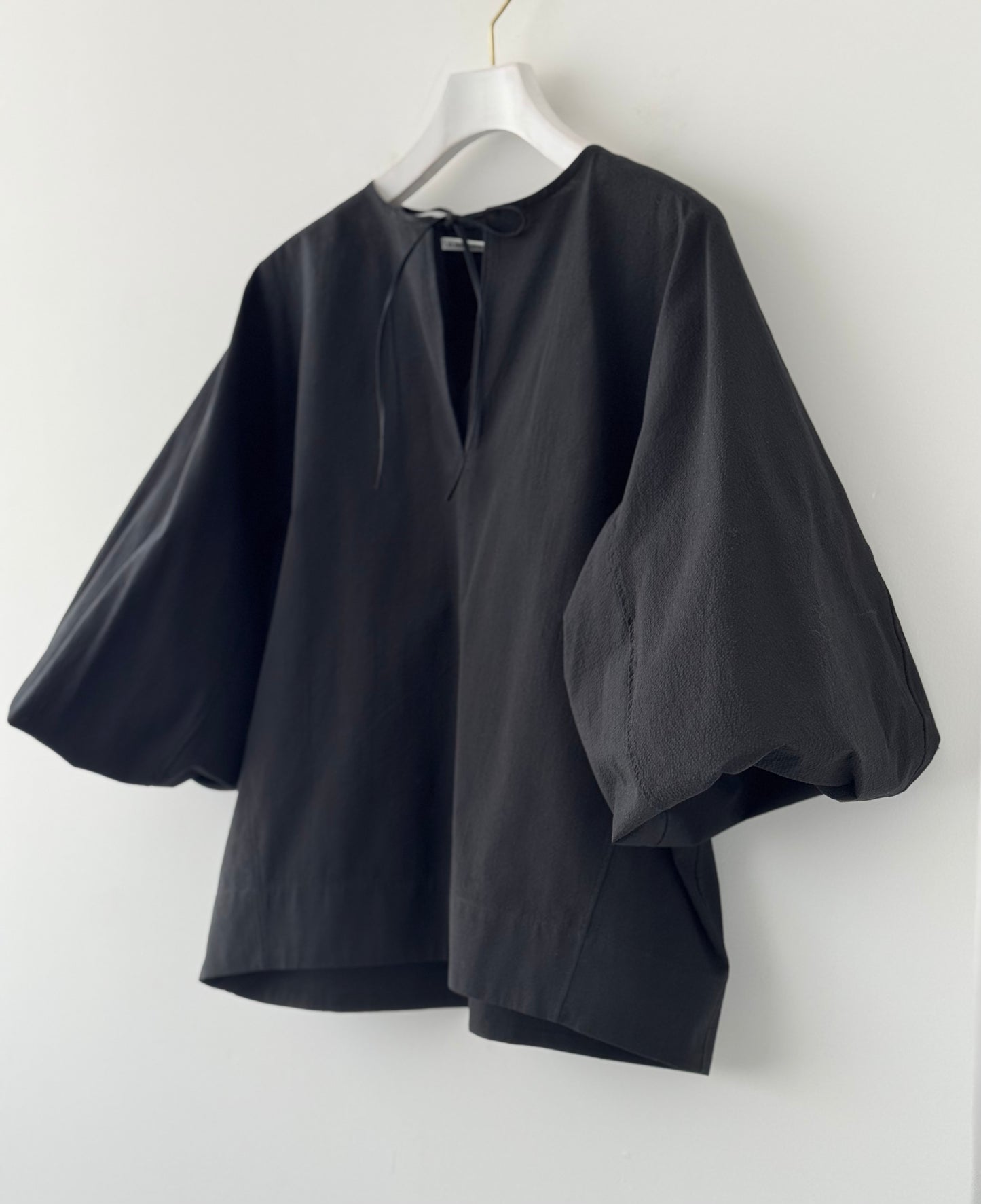 VOLUME SLEEVE PULLOVER (OLIVE) TENNE HANDCRAFTED MODERN ブラウス 通販 取扱店