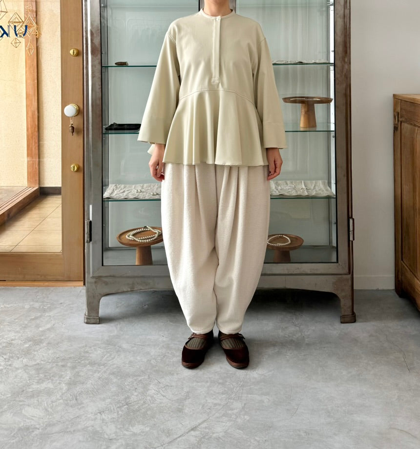 WAIST RIB KNIT 3 TUCK TAPERED PANTS TENNE HANDCRAFTED MODERN パンツ 通販 取扱店