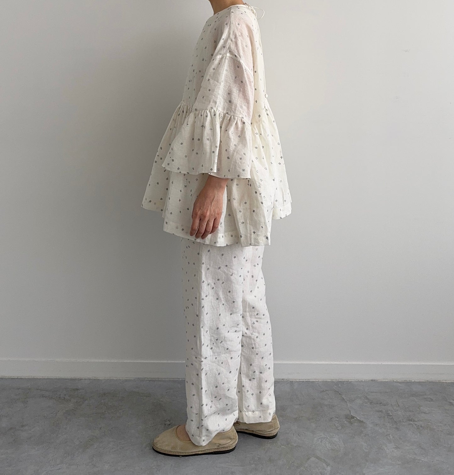 EMBROIDERY WIDE SLEEVE BLOUSE BUNON ブノン リネンブラウス 通販 取扱店