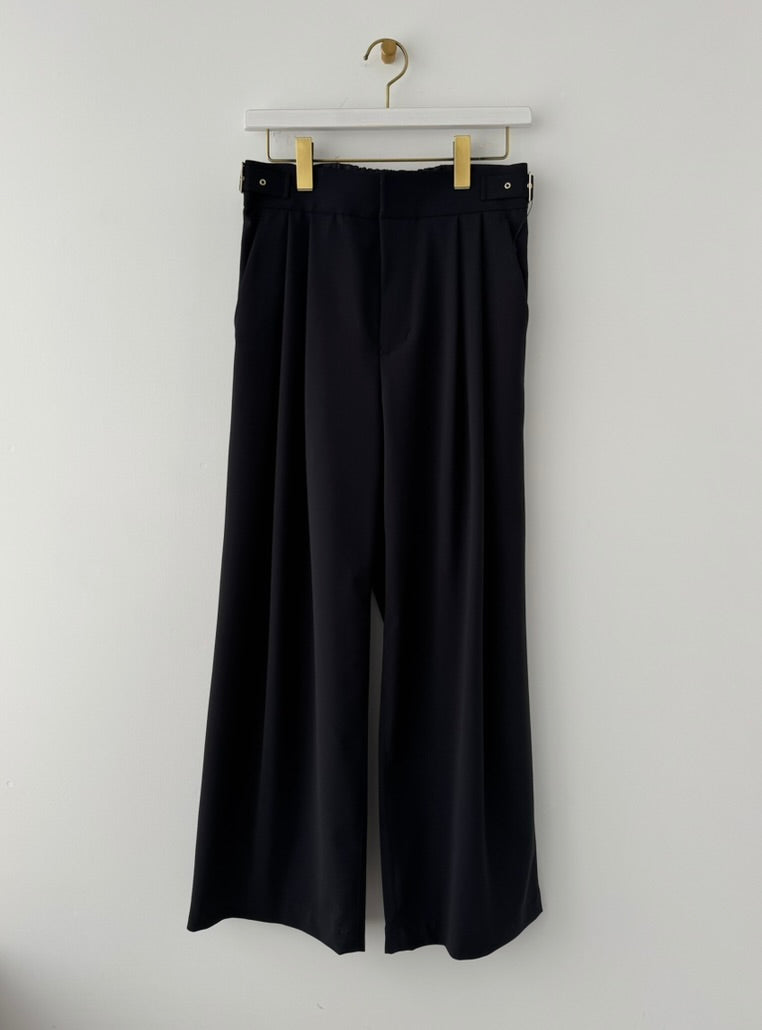 2タックサイドバックルPT パンツ CHEVAL plus 通販 取扱店