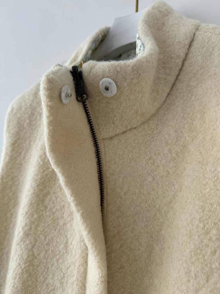 リバティリバーシブルベスト (アイボリー)Porter des boutons ポルテデブトン 通販 取扱店