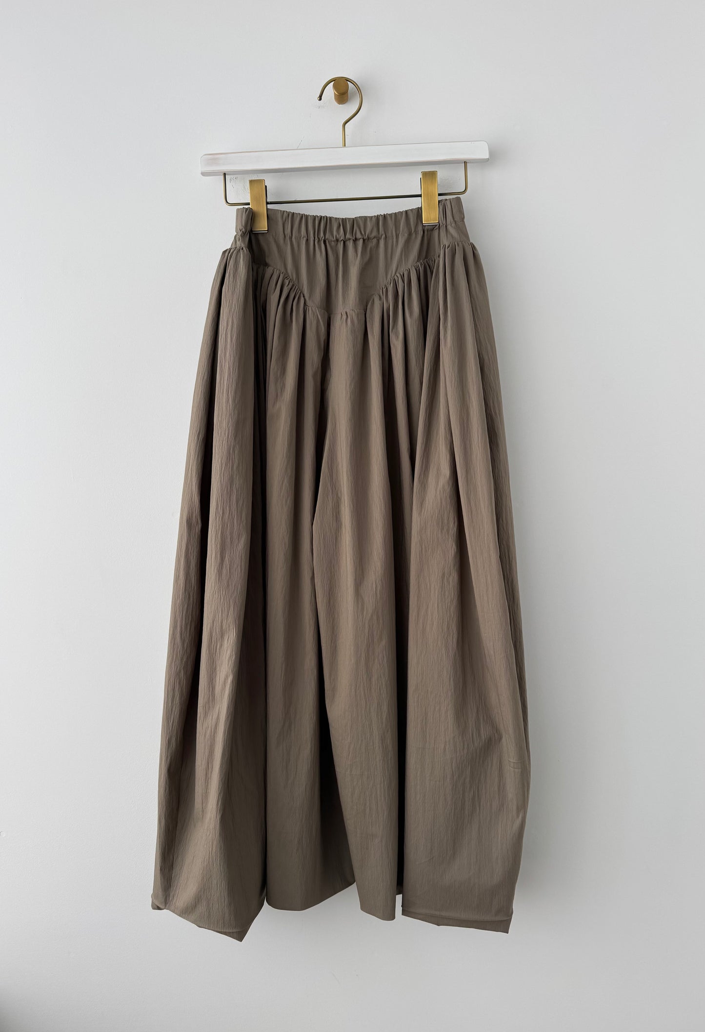 ROUND GATHER WIDE PANTS TENNE HANDCRAFTED MODERN 通販 取扱店