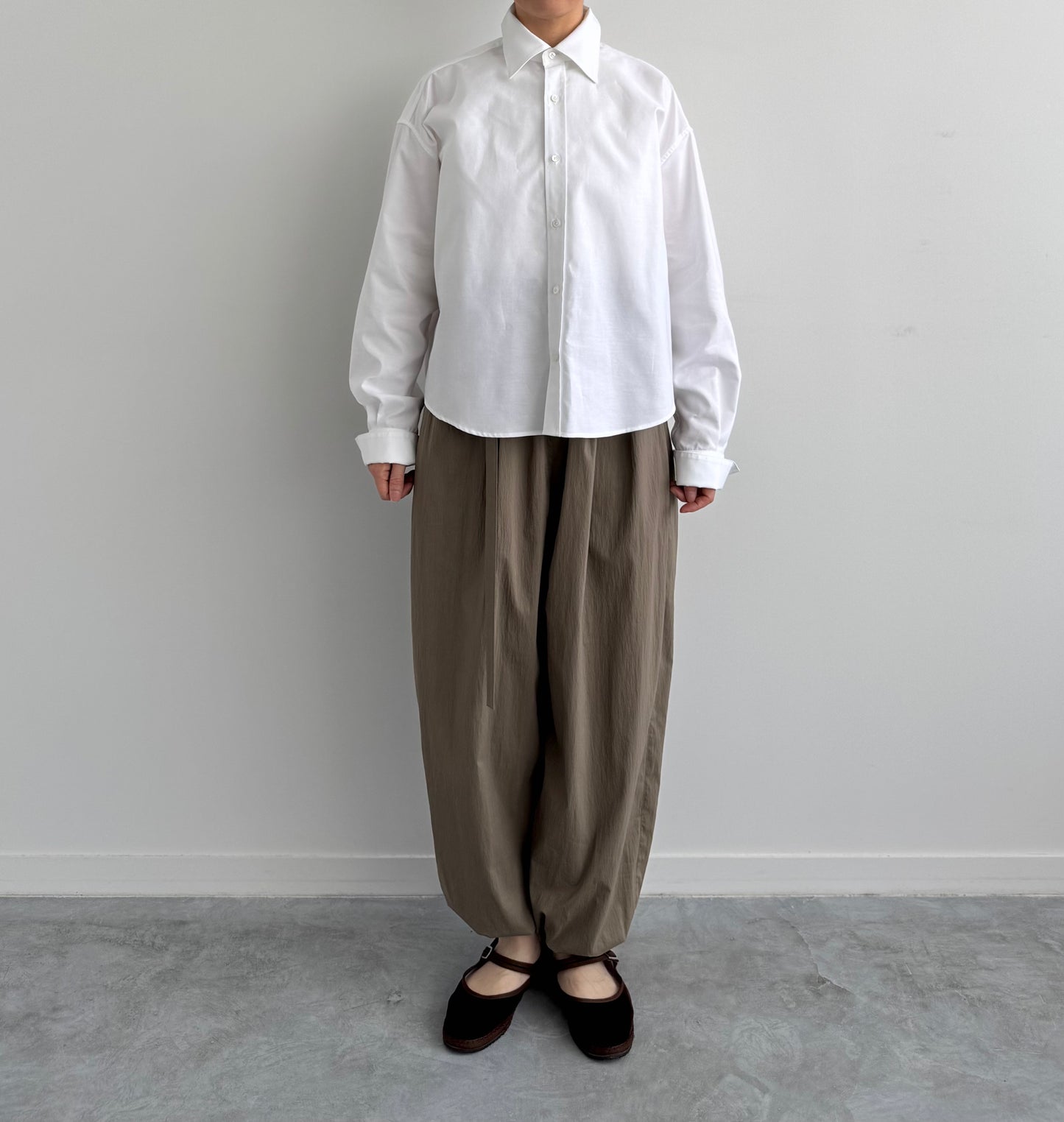 ATTACHMENT PANTS (KHAKI) TENNE HANDCRAFTED MODERN パンツ 通販 取扱店