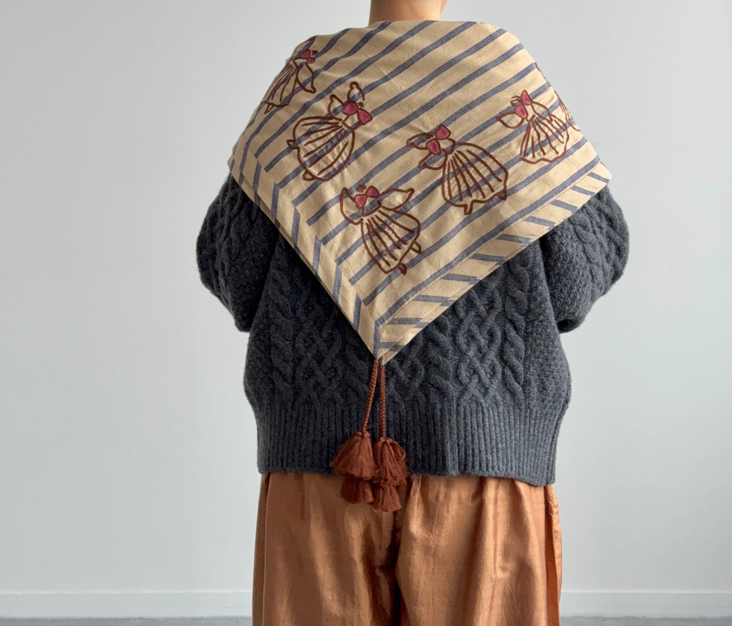 TASSEL SCARF (DANSE EMBROIDERY) BUNON ブノン スカーフ 通販 取扱店