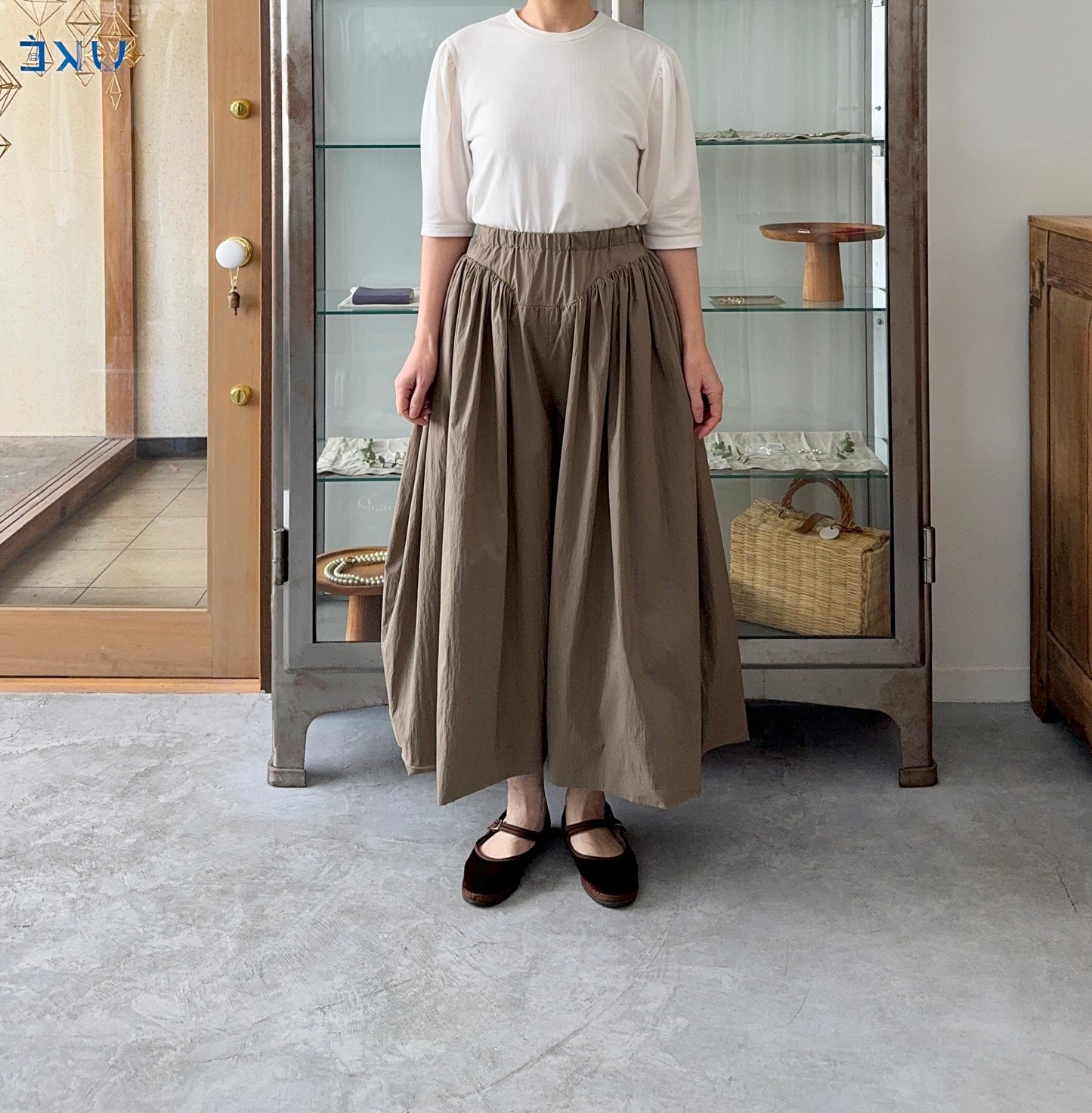 ROUND GATHER WIDE PANTS TENNE HANDCRAFTED MODERN 通販 取扱店