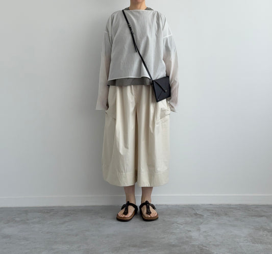 LETTER POCHETTE レターポシェット a (アー)通販 取扱店 black 着画