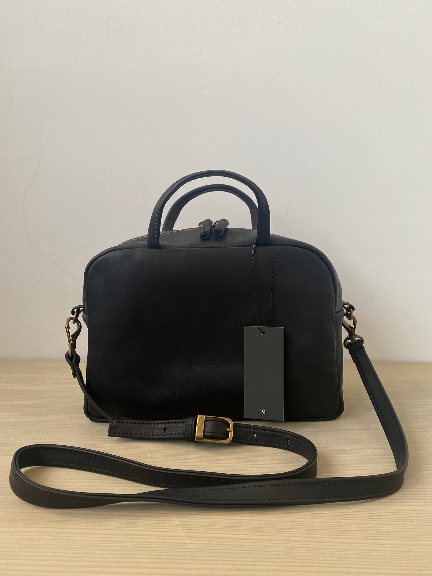 Boston Boston Shoulder Bag a(アー) ショルダーバッグ 通販 取扱店