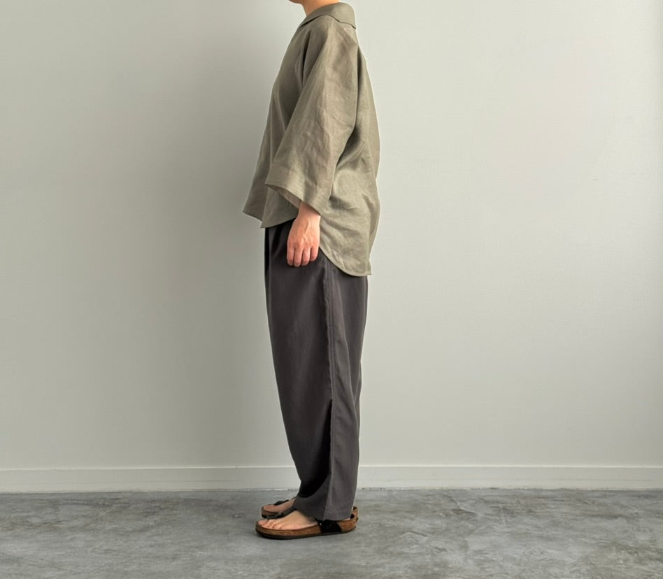 CHEVALのパンツ