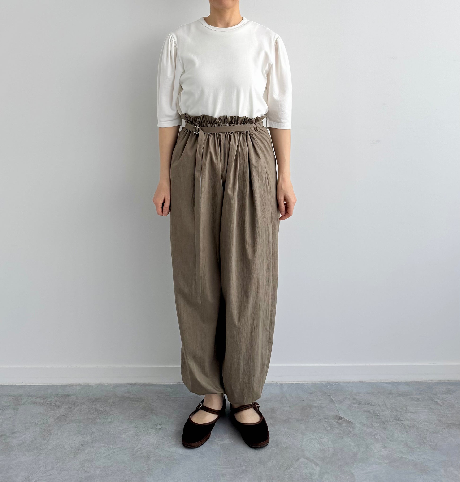 ATTACHMENT PANTS  (KHAKI) TENNE HANDCRAFTED MODERN　パンツ　通販　取扱店
