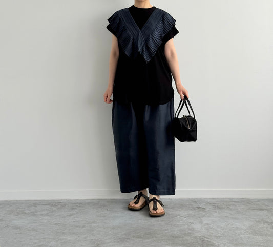 EVERYDAY PULLOVER Shida カットソー　通販　取扱店　black 着画　全身