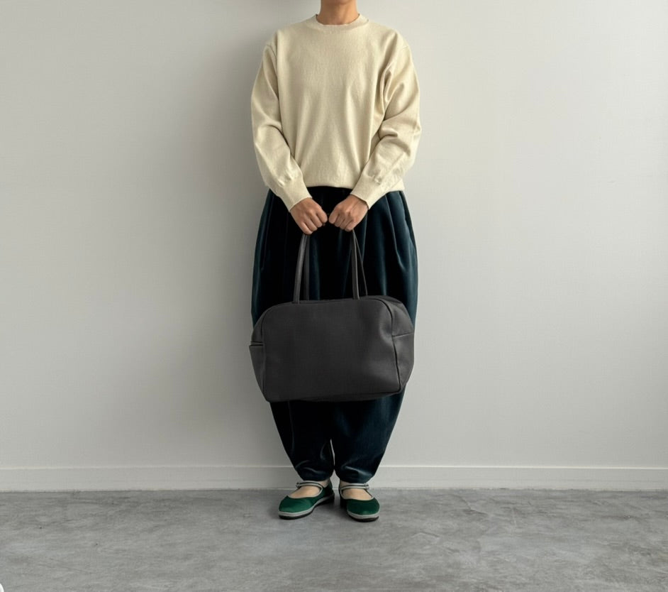 Boston L (シボ / CHARCOAL GRAY)  a(アー）ボストン　通販　取扱店