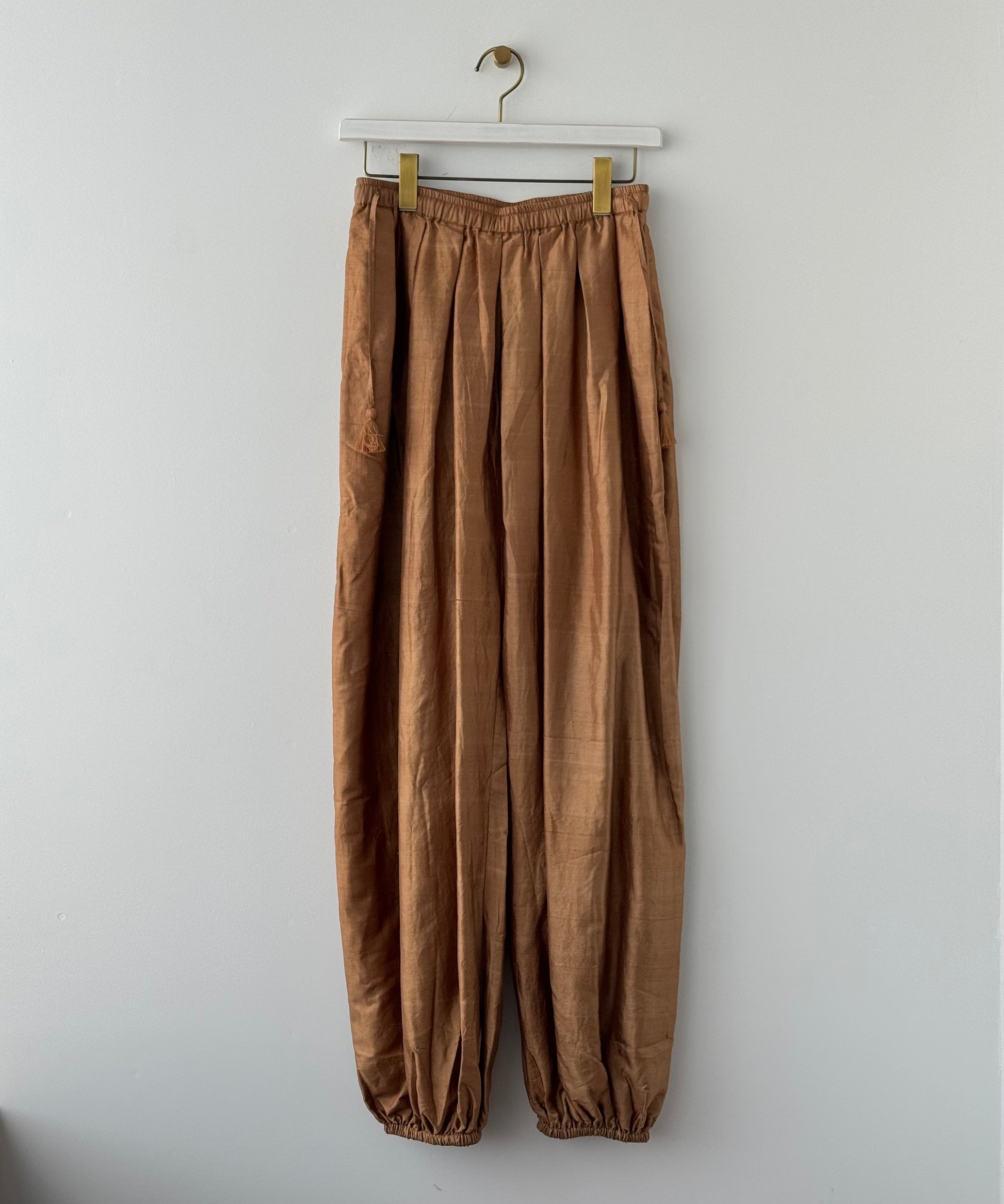 TUCK GATHER BALLON PANTS　BUNON バルーンパンツ 通販　取扱店