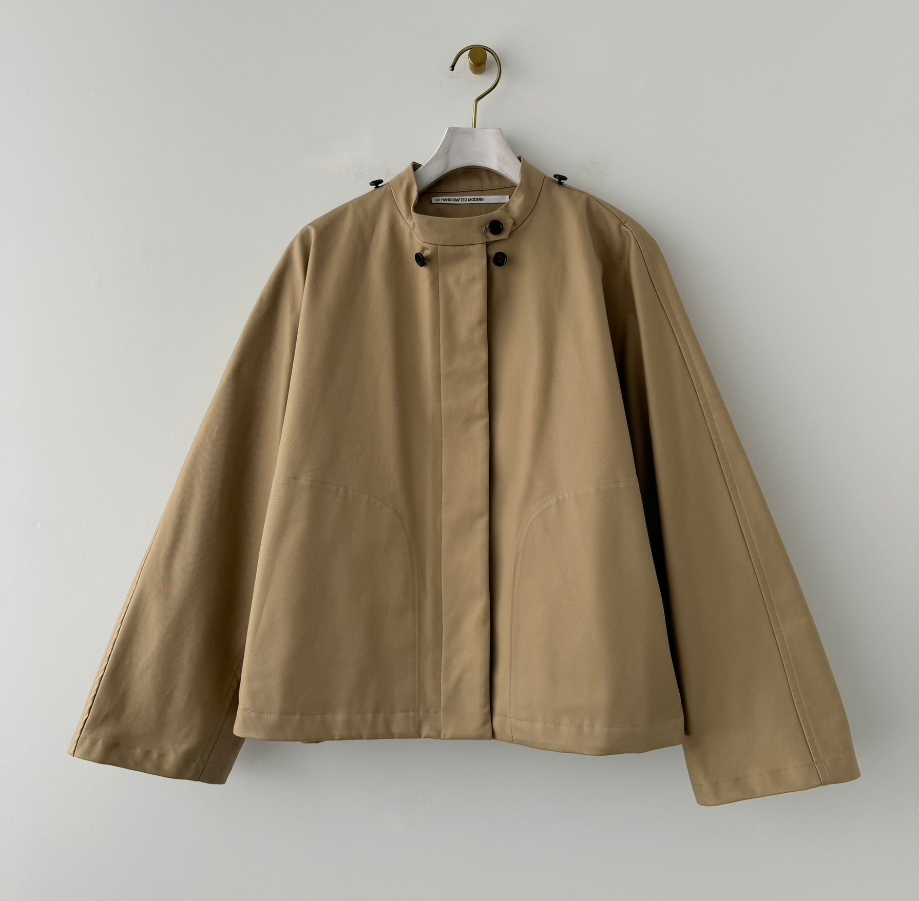 本日限定値下げ　　TENNE HANDCRAFTED MODERN ケープコート TENNE HANDCRAFTED MODERN ショートケープコート – blanc