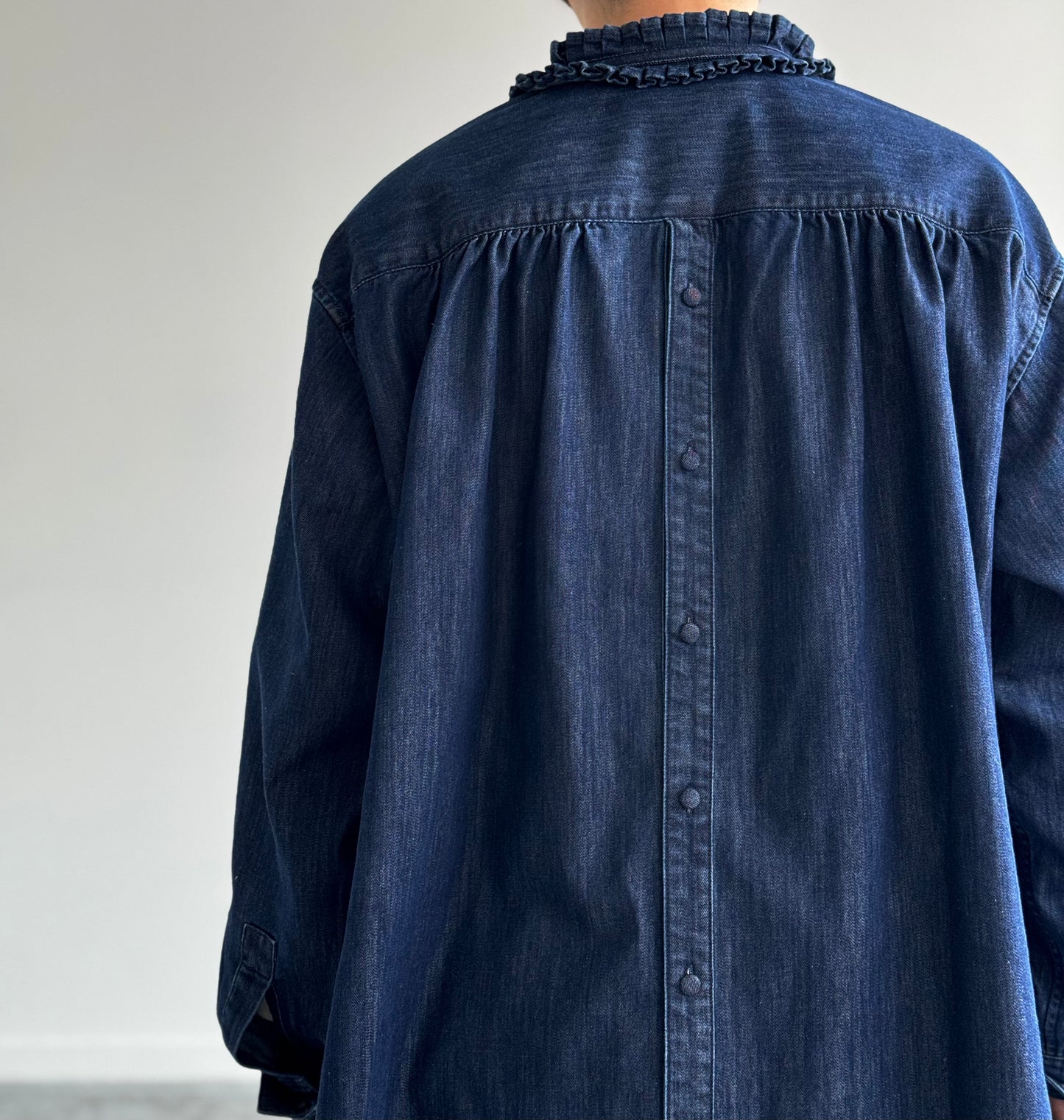 タックカラーシャツ