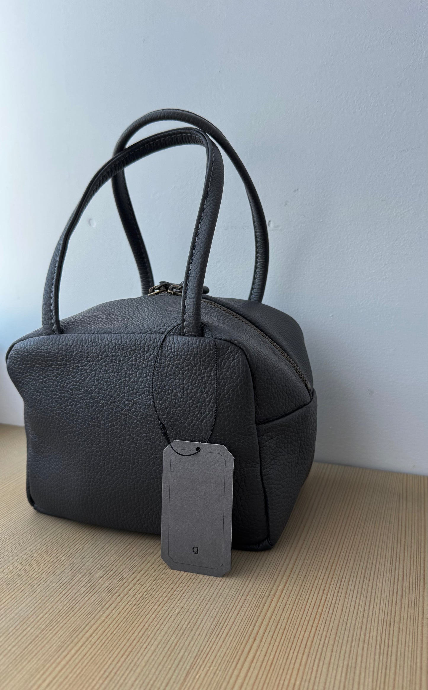 Boston S (シボ / CHARCOAL GRAY)