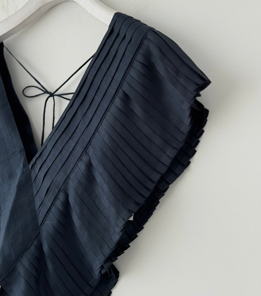 TUCK RAFFLE COLLAR (CHARCOAL)　BUNON つけ襟　通販　取扱店