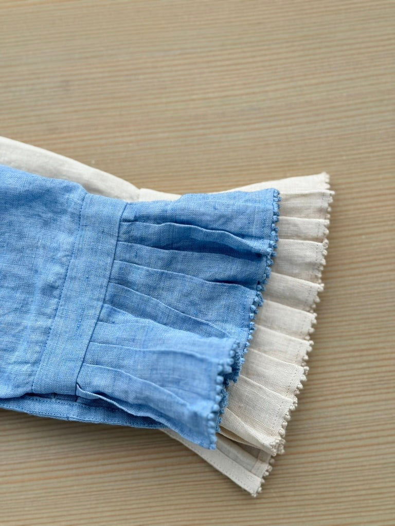 TUCK COLLAR BLOUSE タックカラーブラウス　BUNON ブノン　通販　取扱店　light blue 洗濯後の比較