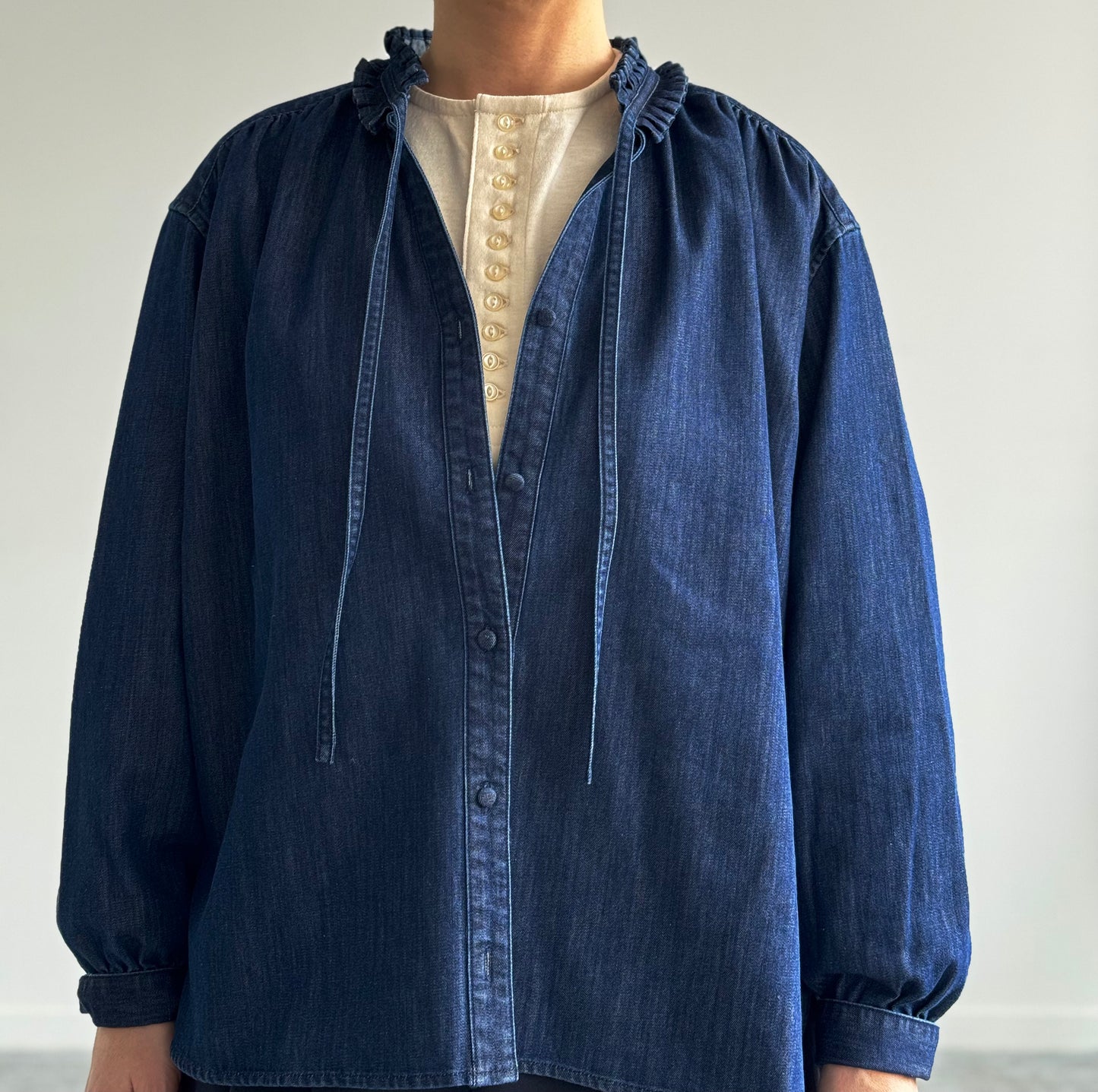 タックカラーシャツ