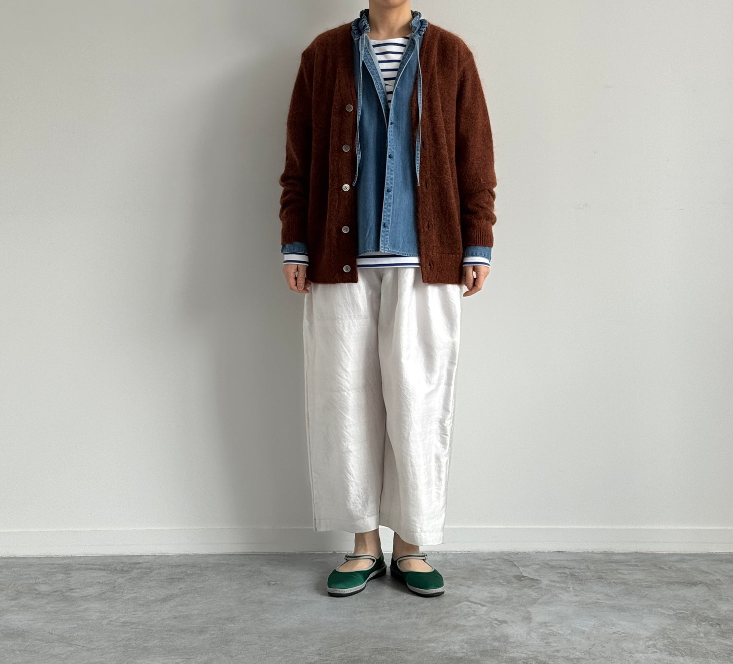 タックカラーシャツ