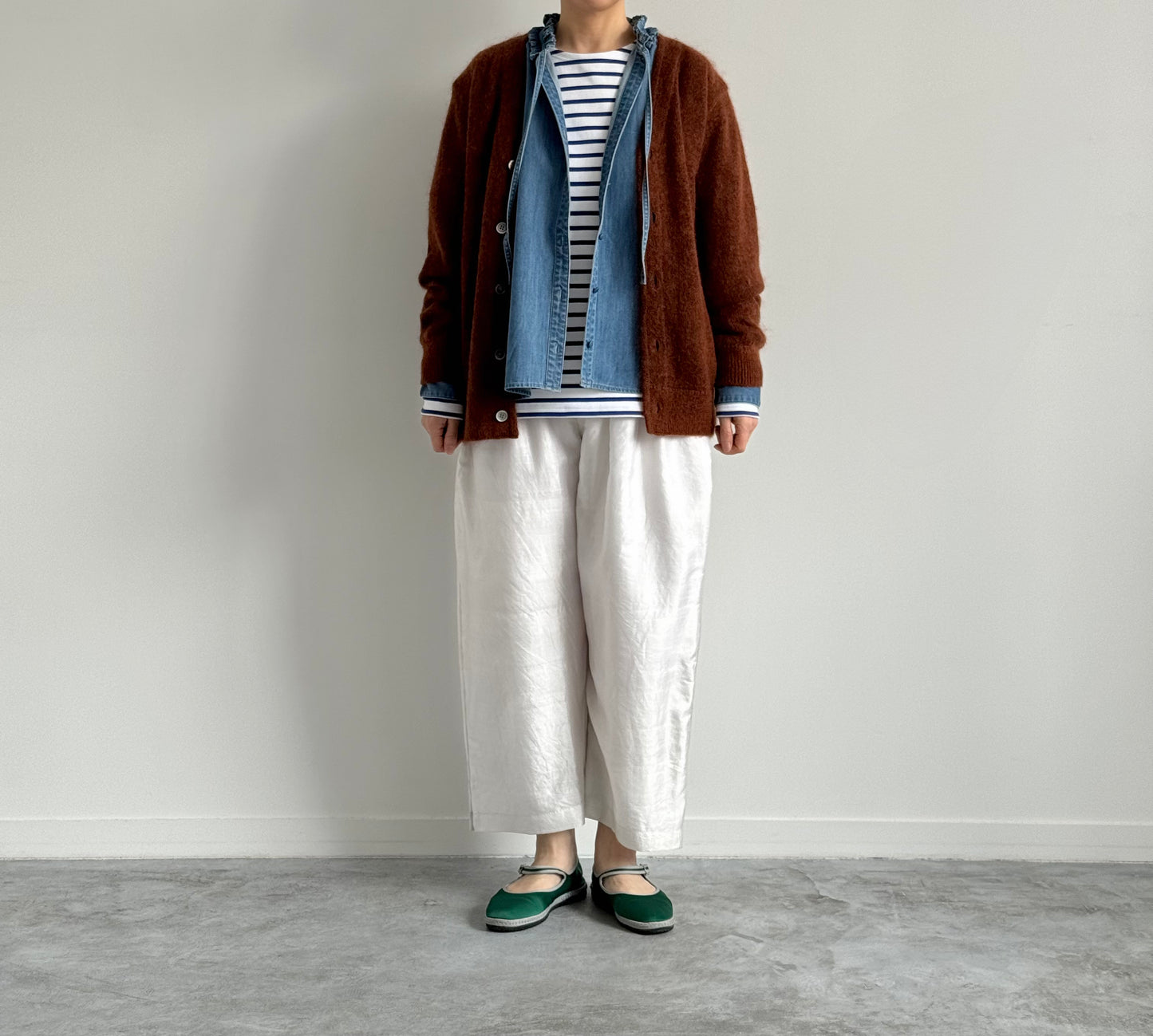 タックカラーシャツ