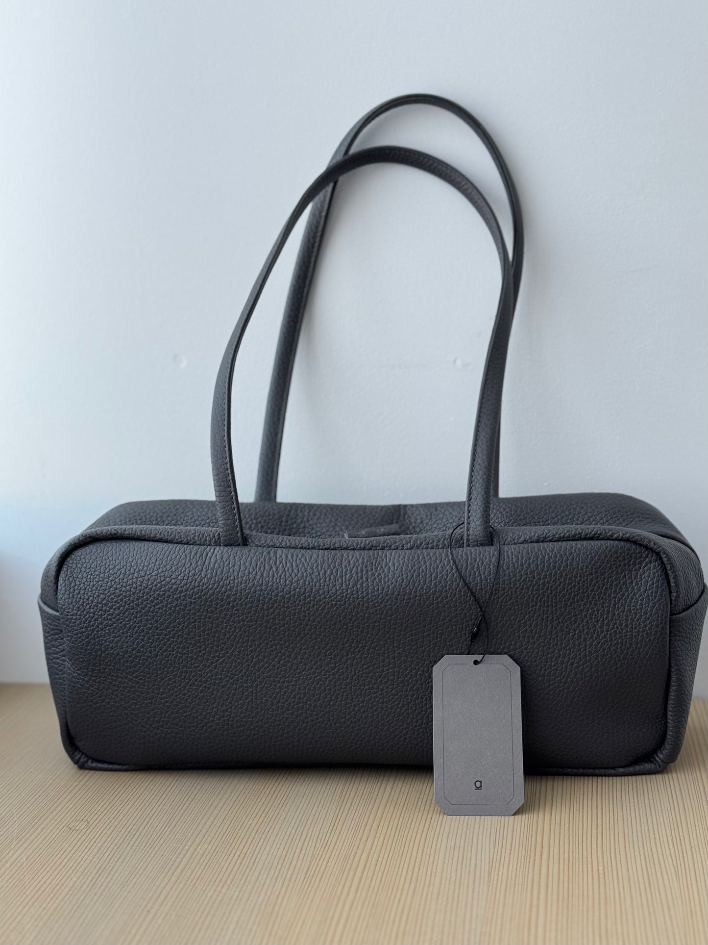 FLUTE BAG (シボ / CHARCOAL GRAY)  a (アー）フルートバッグ　通販　取扱店