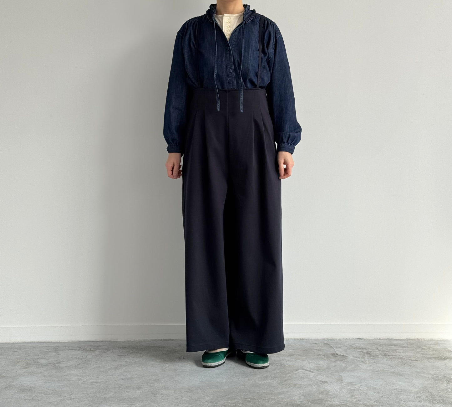 タックカラーシャツ