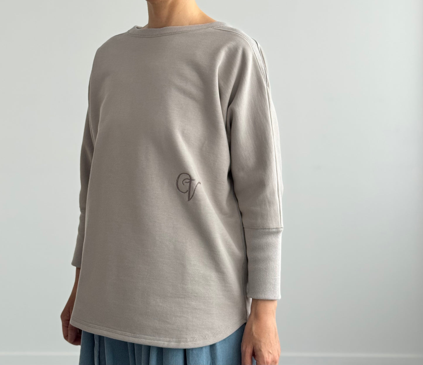 ドルマンスリーブのスウェット CHEVAL plus　通販　取扱店