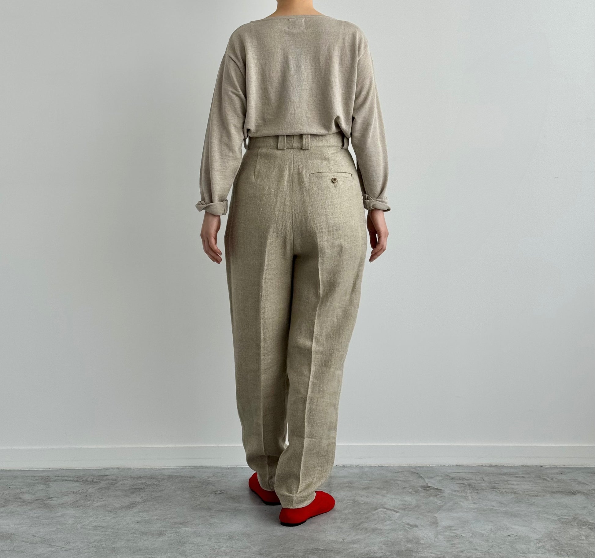 AMA LINEN BASQUE KNIT P/O　Yonetomi 米富繊維　通販　取扱店　着画　後