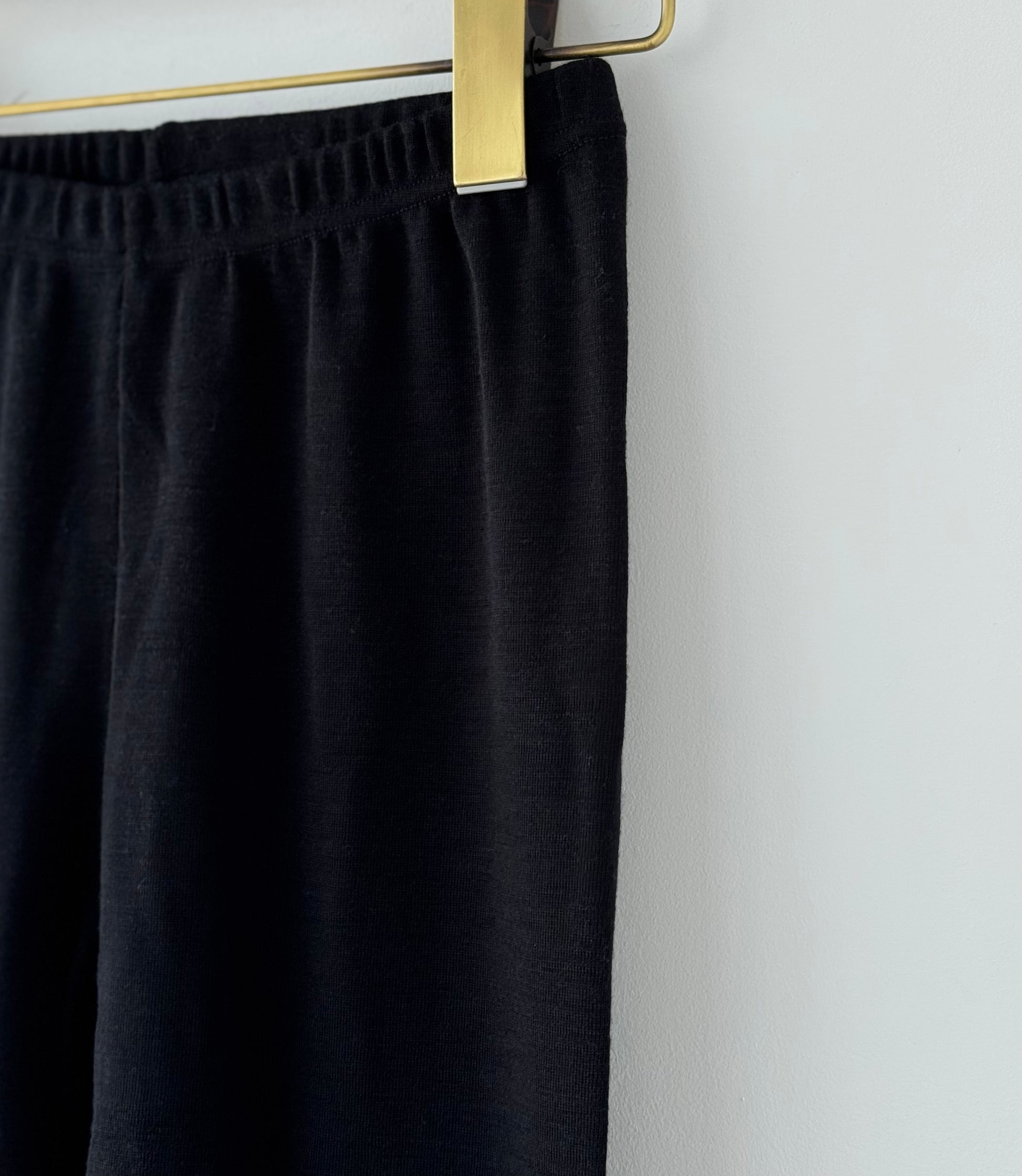 SARA  (SHORTS)　JOHA 　ヨハ　ウール シルク　スパッツ 　通販　取扱店