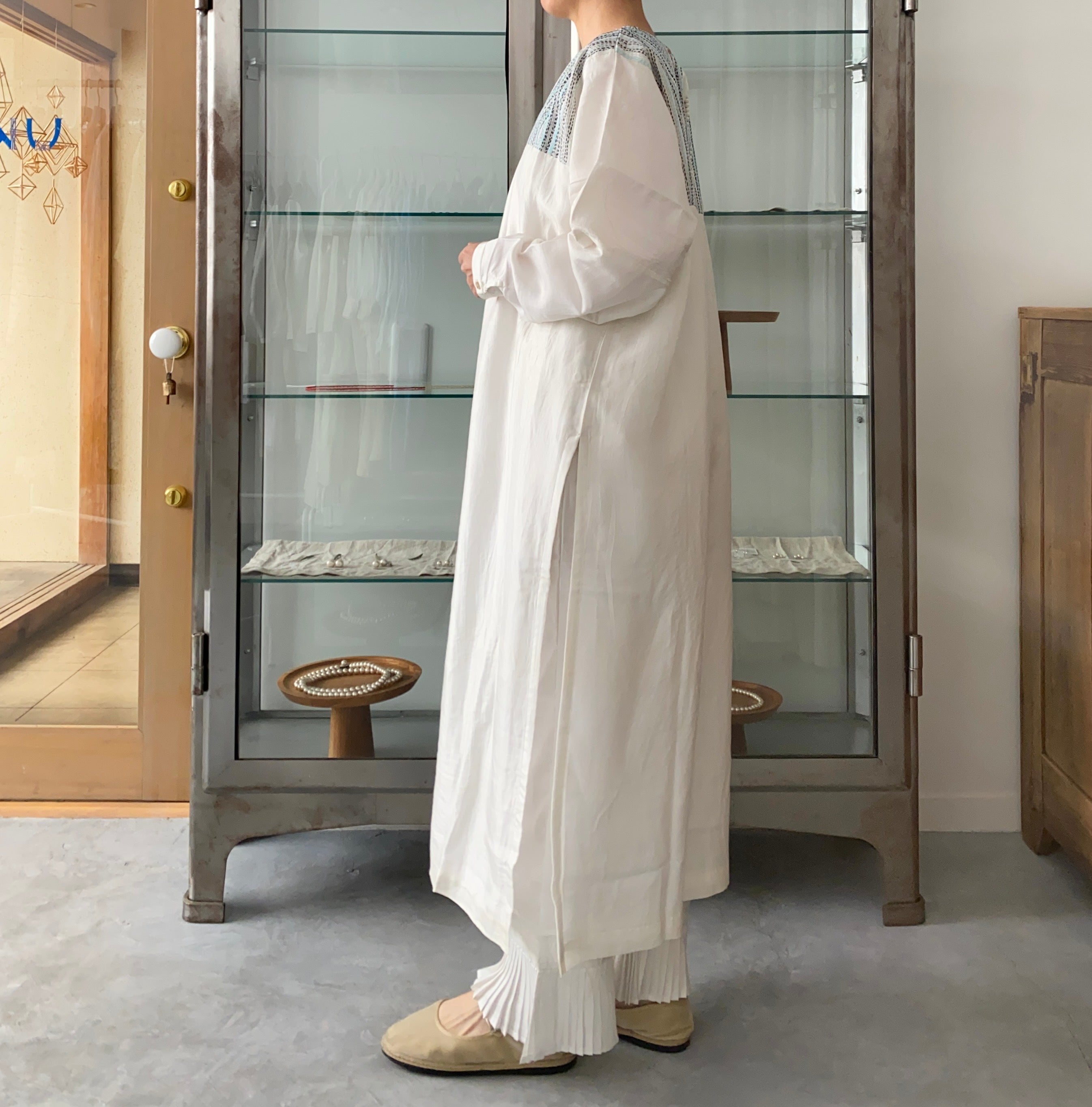 Bunon Gather Dress ブノン 174472935_o5.jpg?