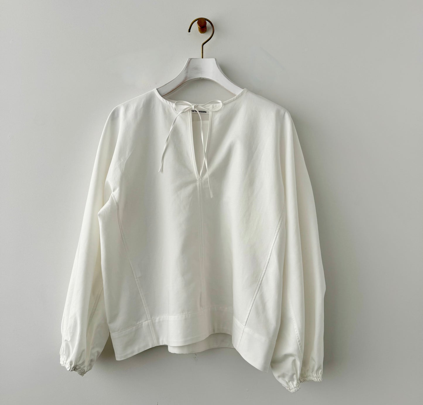 Volume sleeve pull-over (WHITE)　TENNE HANDCRAFTED MODERN ブラウス　通販　取扱店