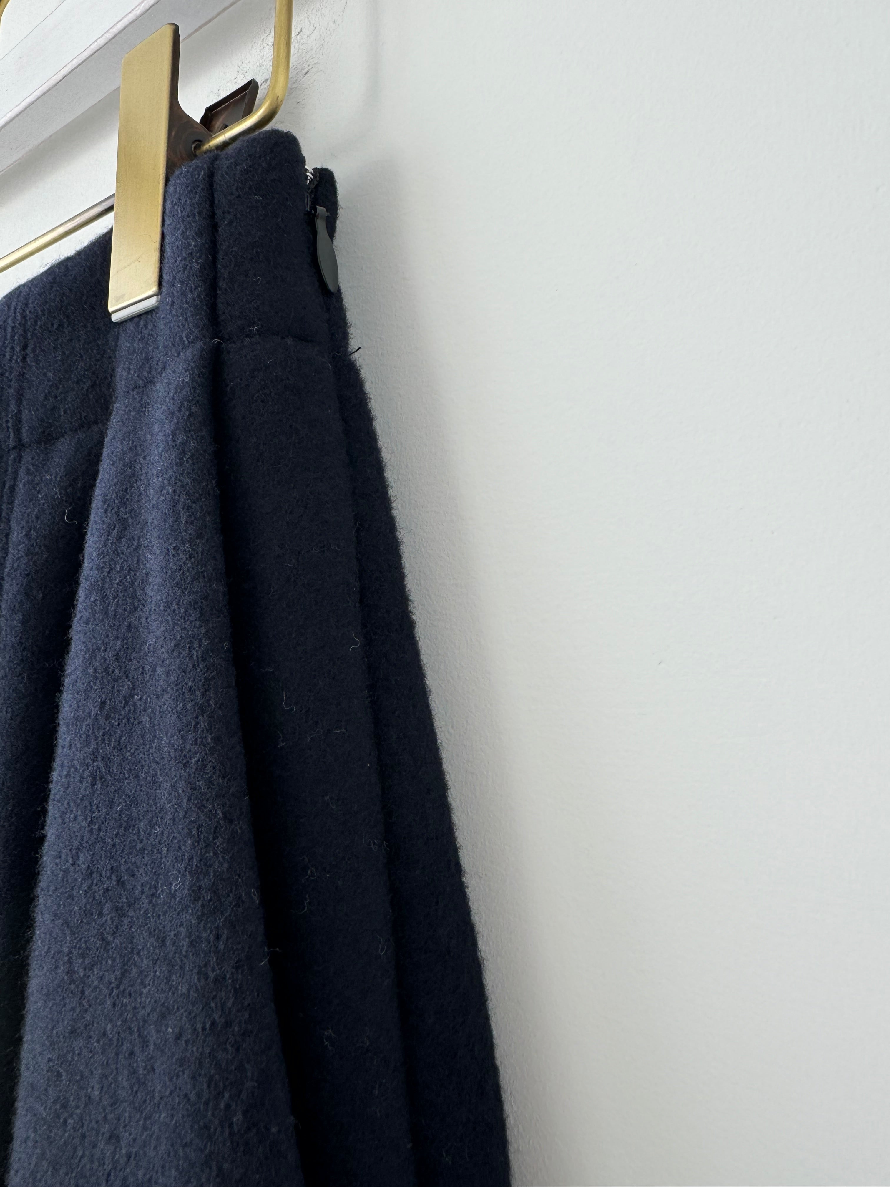 New wool rib knit pants (Navy) TENNE HANDCRAFTED MODERN ウールパンツ 通販 取扱店 –  UKÉ_midori