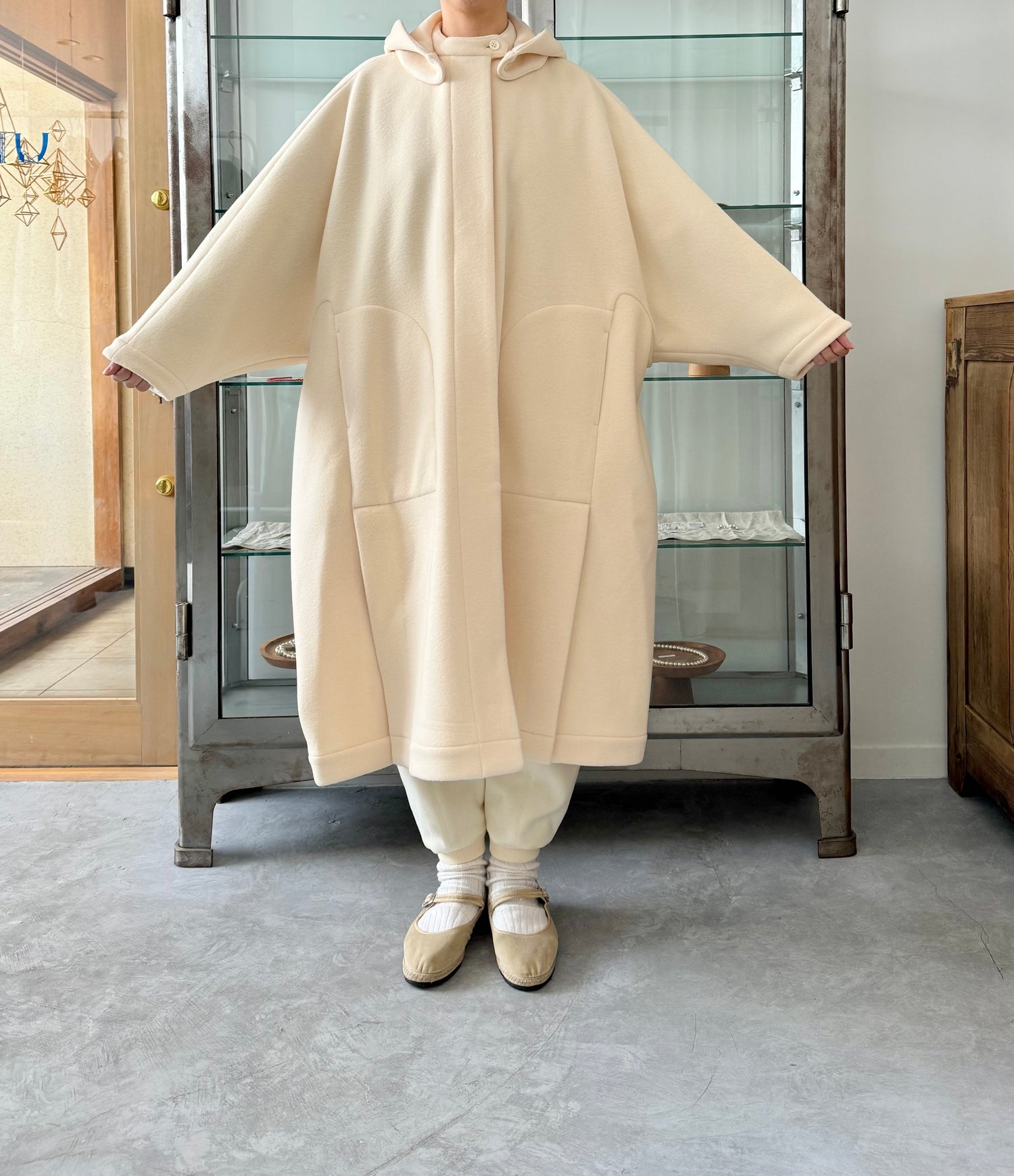 Long cape coat (Apricot) TENNE HANDCRAFTED MODERN コート 通販 取扱