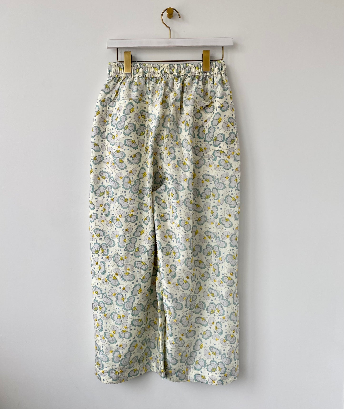 Embroidery Tuck Pants (Pastel Yellow) BUNON ブノン パンツ 通販