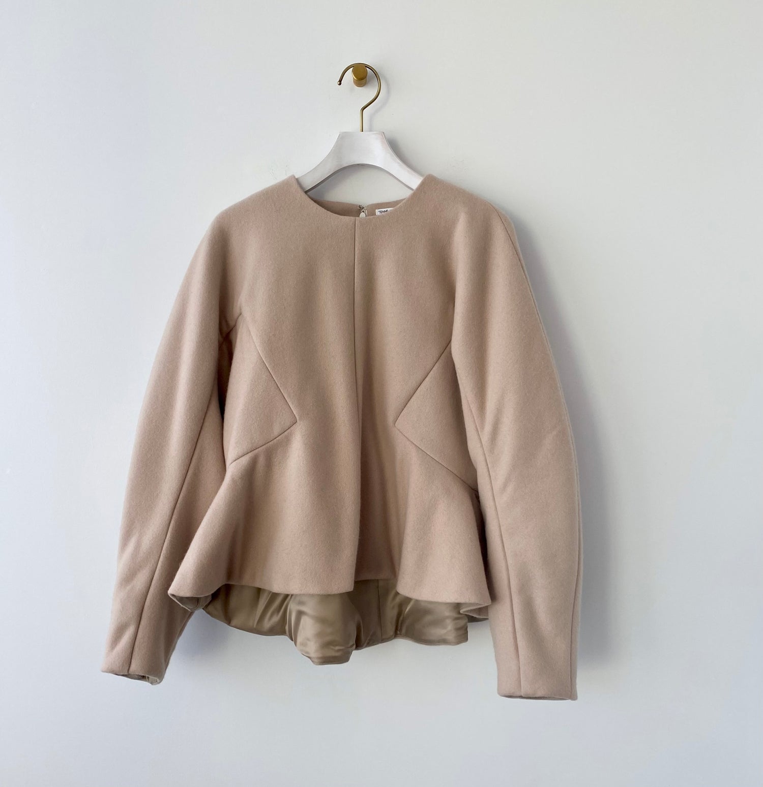 Padded pullover（Beige) TENNE HANDCRAFTED MODERN 通販 – UKÉ_midori