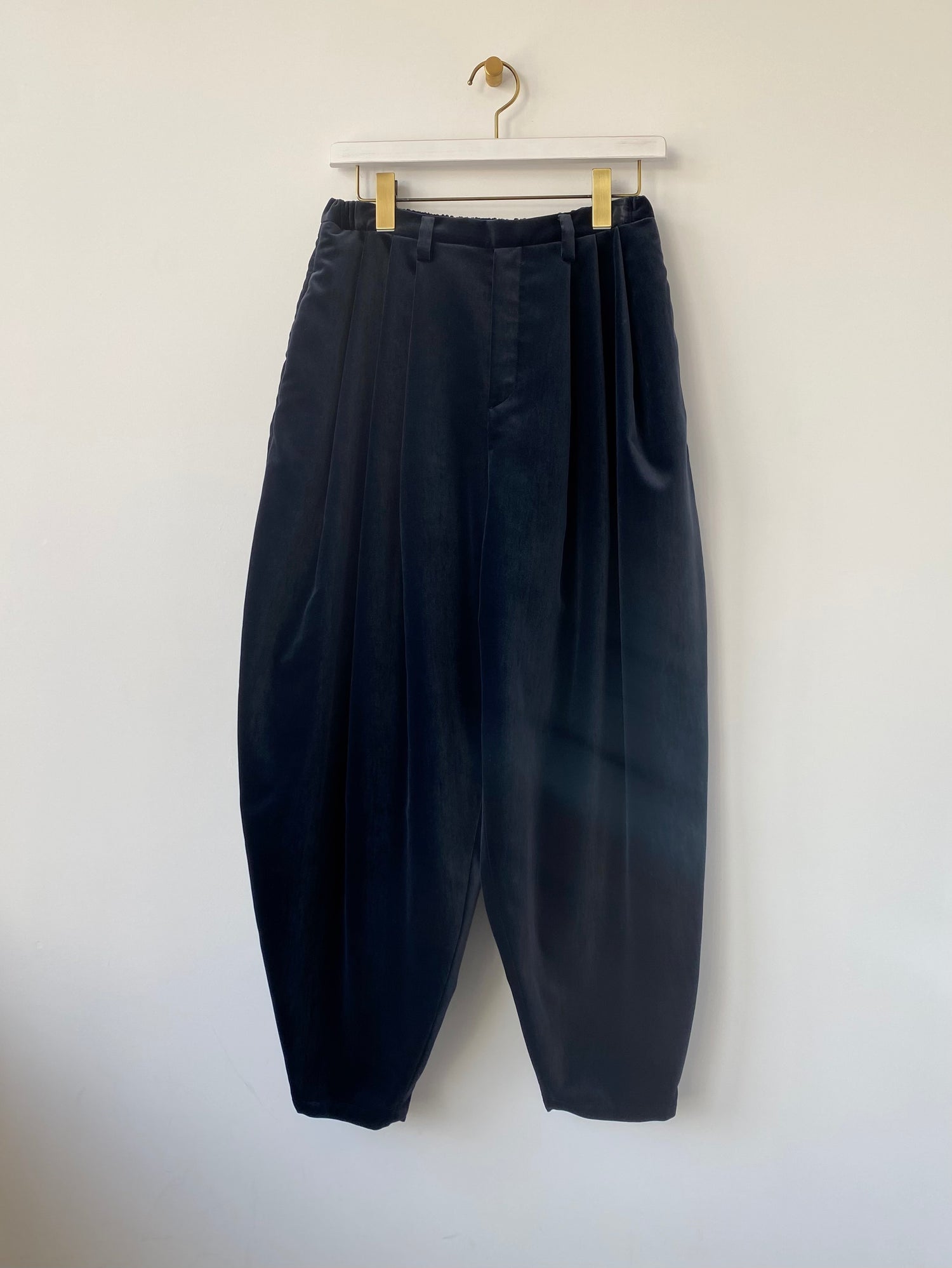 3 Tuck tapered pants (Velvet) TENNE HANDCRAFTED MODERN 通販